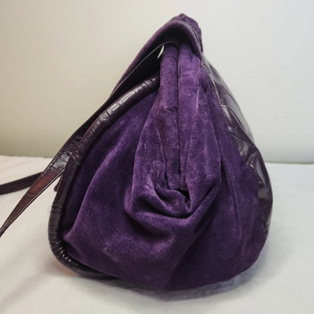 80s Croc Suede Leather Bucket Purse - Picture 4 of 14